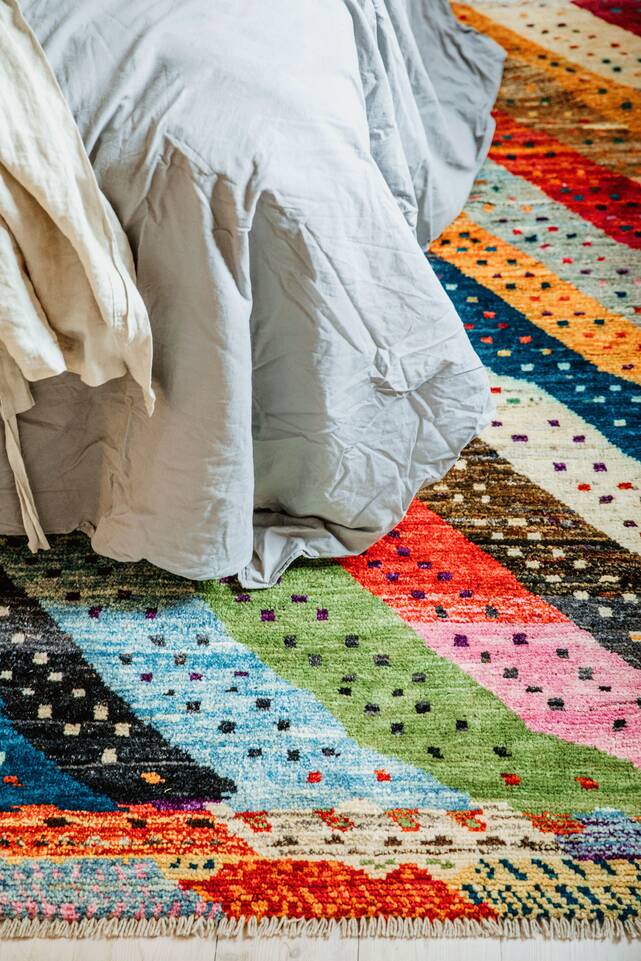 Covor
 alb , moroccan berber - afghanistan , pentry dormitor.
